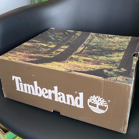 Timberland x Publish Chelsea Boots in Suede Black (Size 10) - Picture 7 of 12